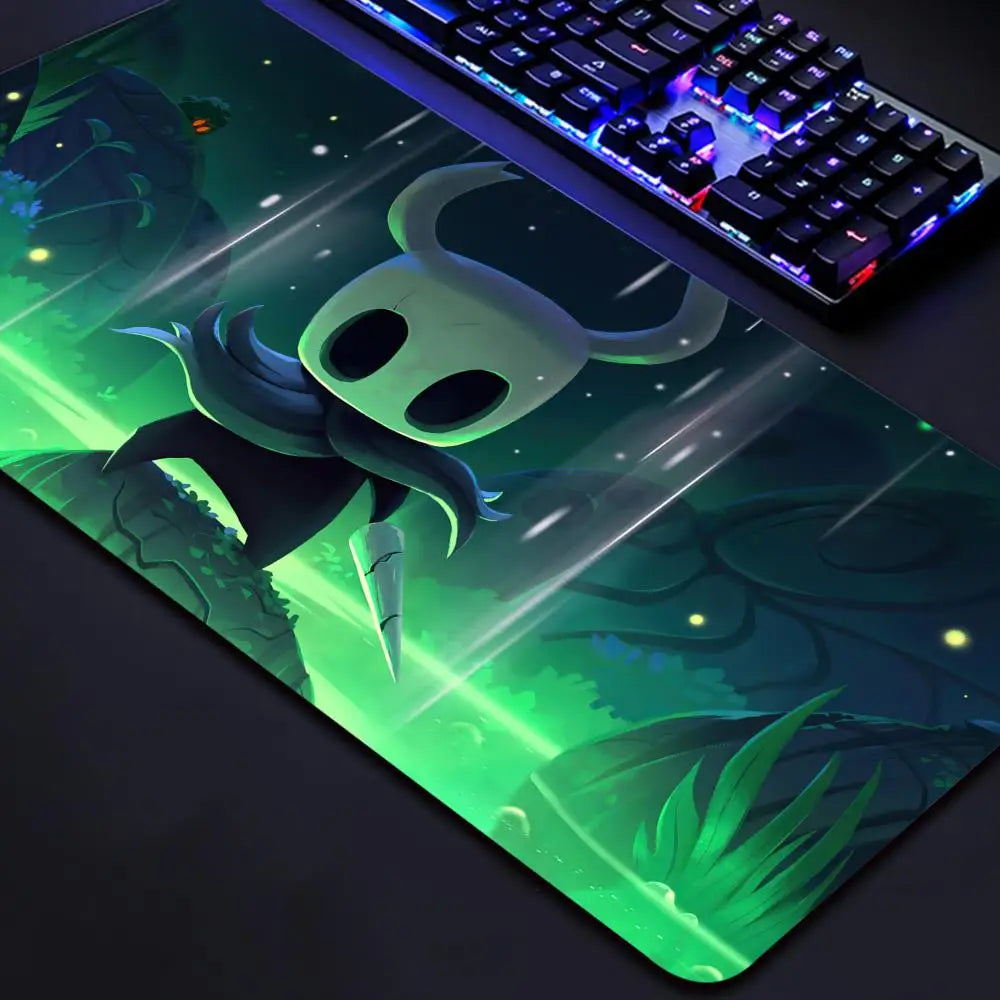 Hollow Knights Gaming Mouse Pad – XXL Desk Mat with Stitched Edges & Non-Slip Rubber Base